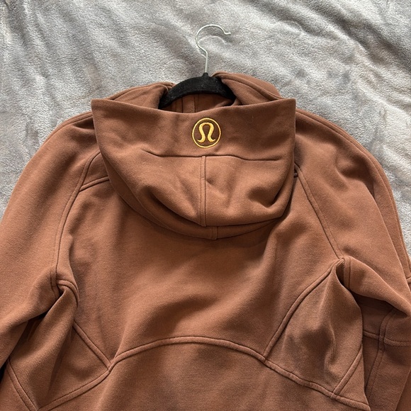 Lululemon Oversized Scuba Full zip Java with gold zipper detailing size XS/S - Picture 2 of 3